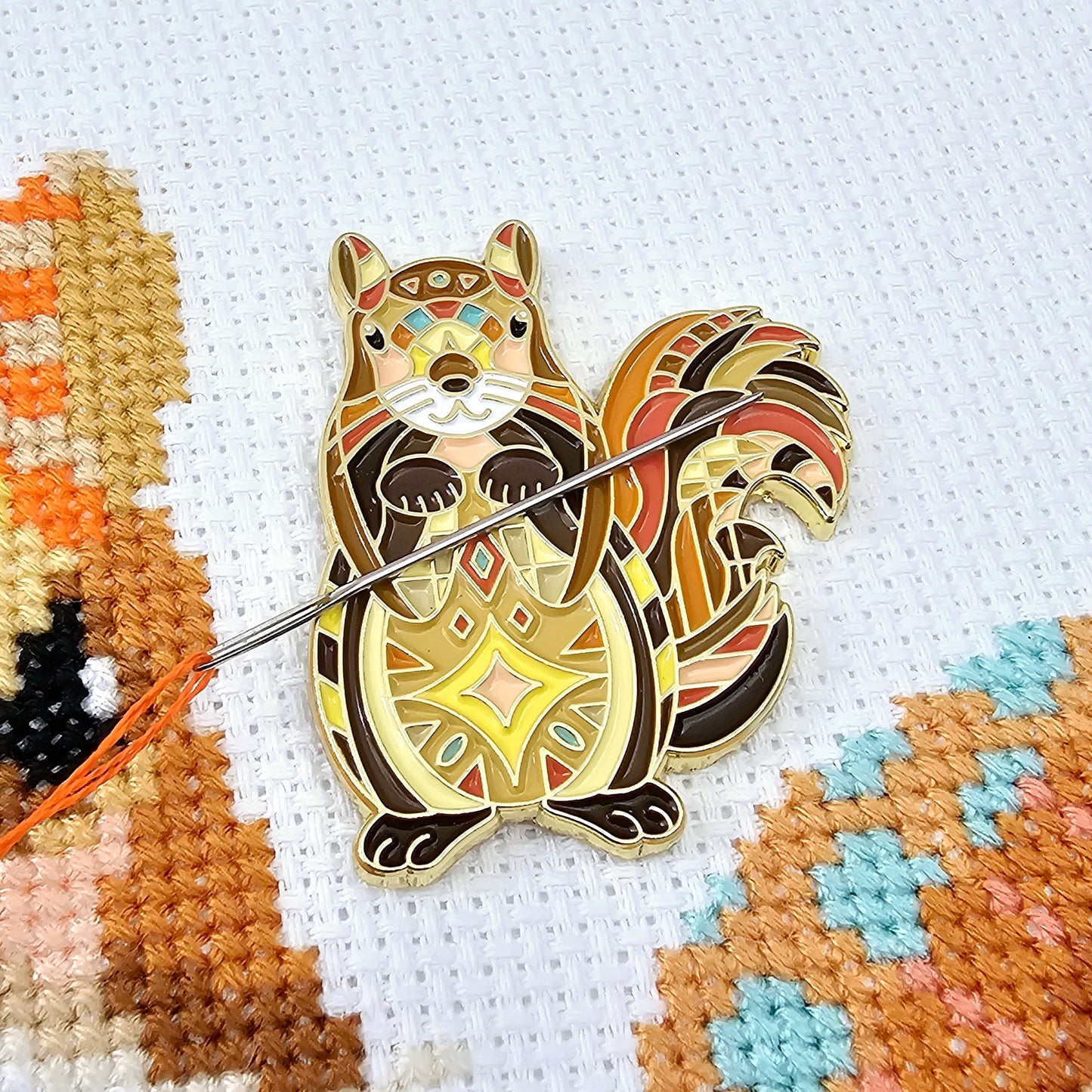 Needlework Accessory Bundle: 20 Needle Minders