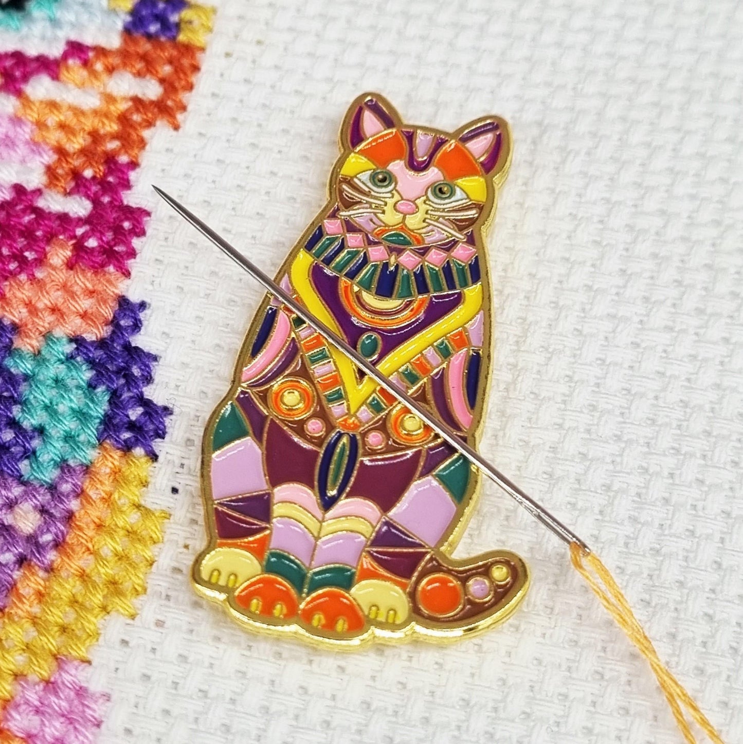 Needlework Accessory Bundle: 20 Needle Minders