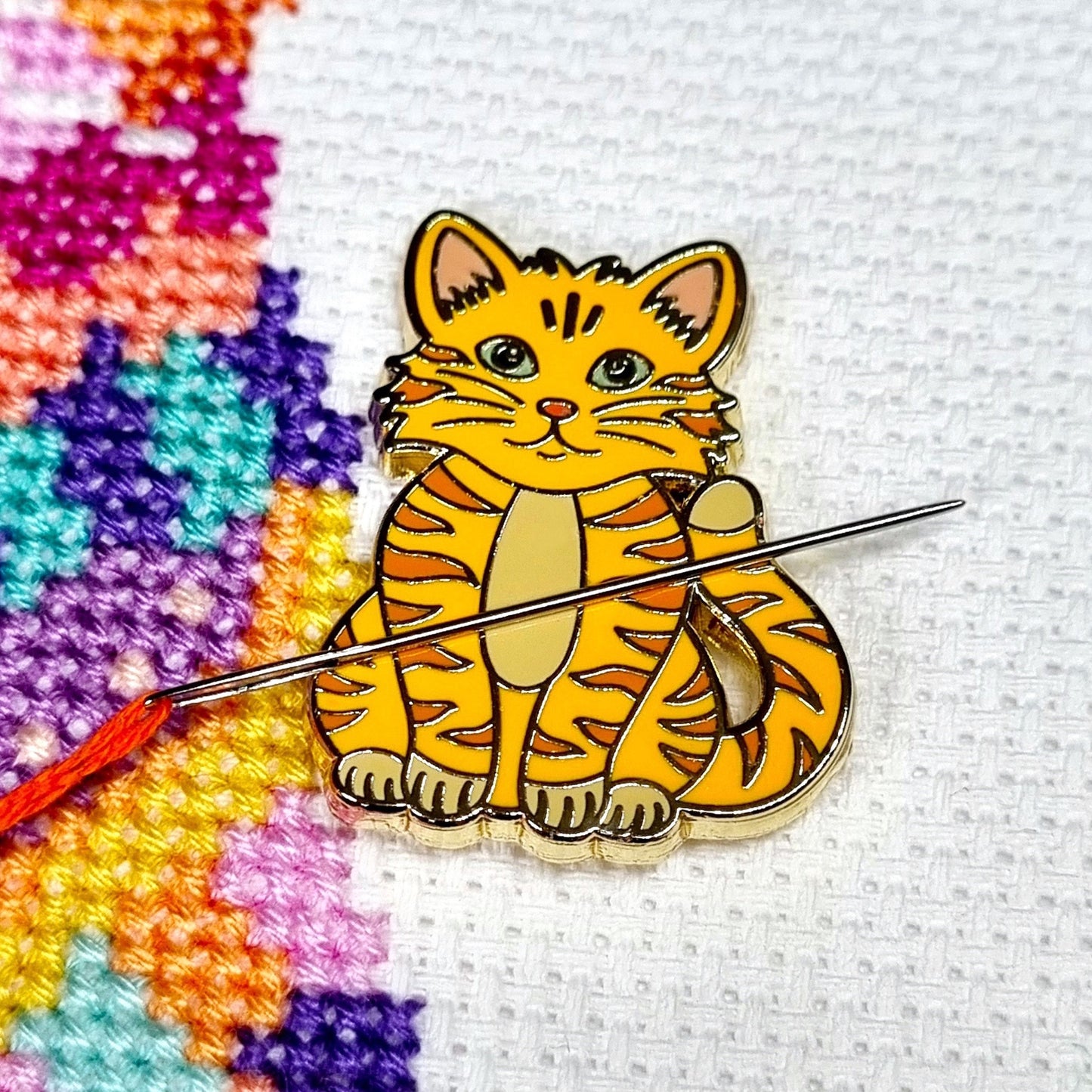 Needlework Accessory Bundle: 20 Needle Minders
